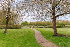 Photo 56- click for photo gallery